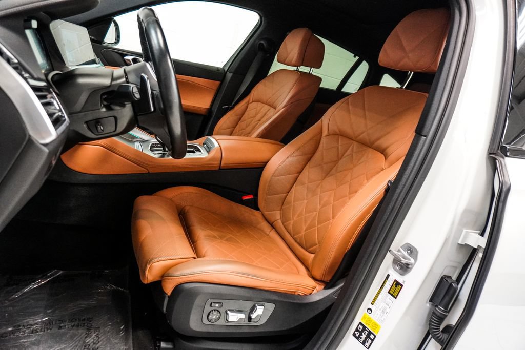 Used 2023 BMW X6 M50i w/ Executive Package AWD/4WD image 6
