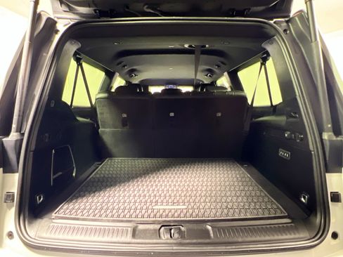 Used 2024 Jeep Wagoneer L Series II w/ Flexible Seating Group image 34