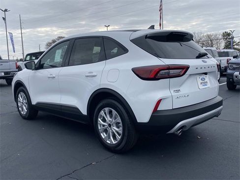 New 2026 Ford Escape Active image 5