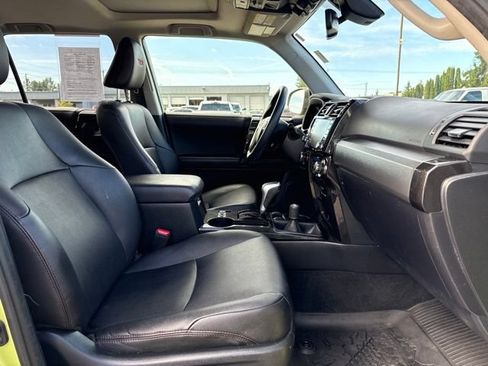 Used 2022 Toyota 4Runner TRD Pro AWD/4WD image 10