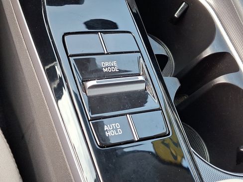 Used 2023 Hyundai Sonata SEL w/ Convenience Package image 25