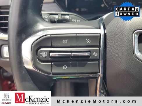 Used 2024 GMC Acadia Elevation FWD image 11