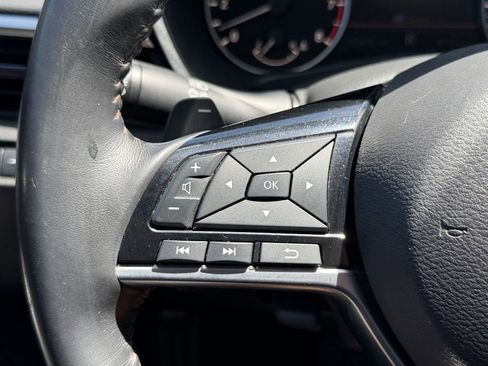 Used 2019 Nissan Altima 2.5 SR w/ SR Premium Package FWD image 28