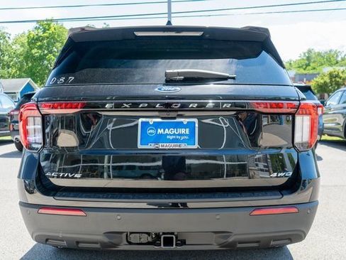 New 2026 Ford Explorer Active AWD/4WD image 6