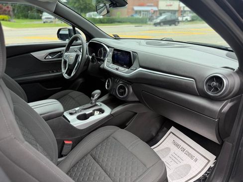 Used 2021 Chevrolet Blazer LT FWD image 22