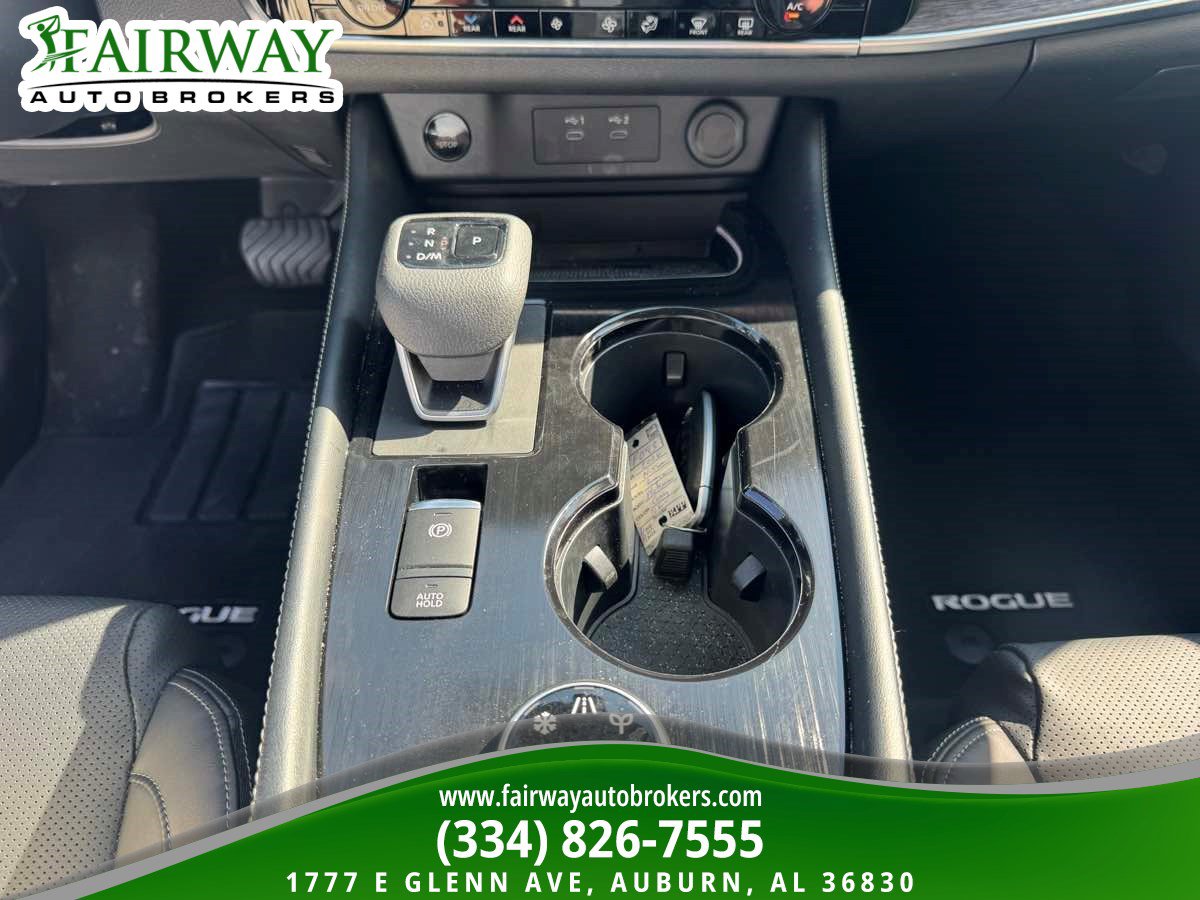 Used 2026 Nissan Rogue Platinum w/ Platinum Premium Package AWD/4WD image 24