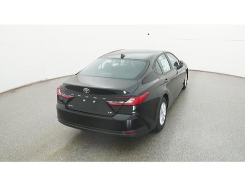 New 2026 Toyota Camry LE image 8