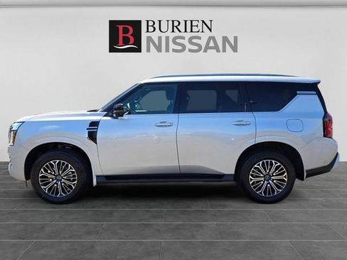 New 2025 Nissan Armada SL w/ Captain's Chari Seat Package AWD/4WD image 9