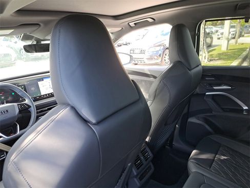 New 2025 Audi SQ5 Premium Plus image 25