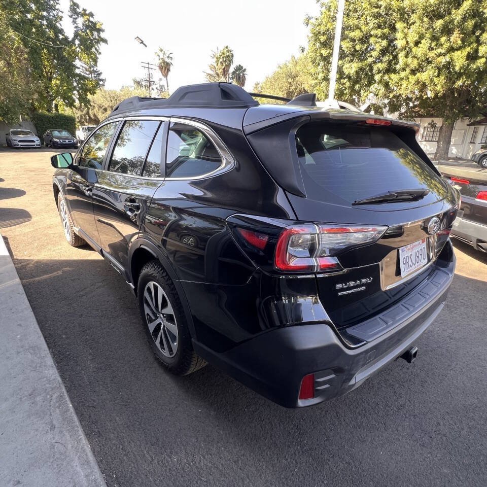 Used 2021 Subaru Outback AWD/4WD image 8