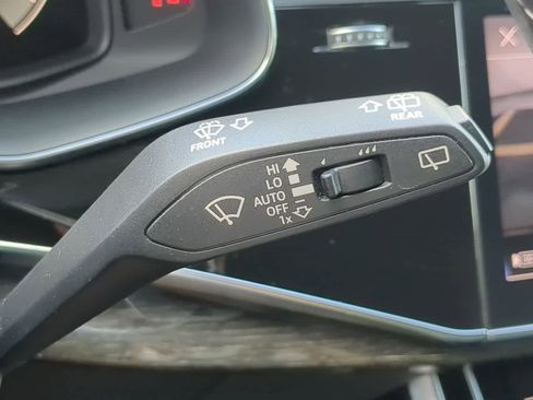 Used 2025 Audi Q7 3.0T Premium Plus image 27