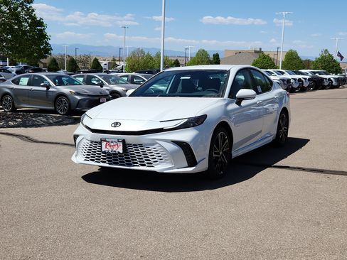 New 2026 Toyota Camry XSE AWD/4WD image 4