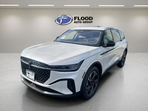 New 2026 Lincoln Nautilus Premier w/ Equipment Group 102A AWD/4WD image 3