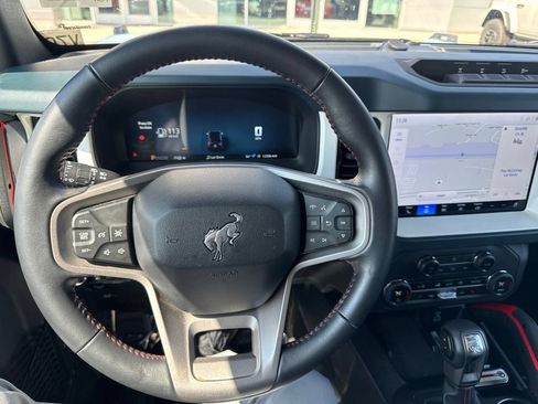 Used 2025 Ford Bronco Heritage Edition AWD/4WD image 27
