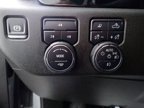 Used 2024 Chevrolet Silverado 2500 LT w/ All Star Edition image 8