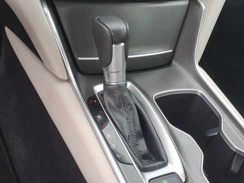 Used 2022 Honda Accord LX image 11