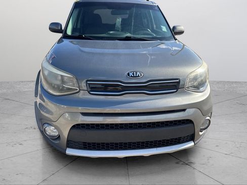 Used 2018 Kia Soul + FWD image 8