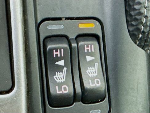 Used 2022 Subaru Forester Touring image 24