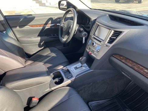 Used 2013 Subaru Legacy 3.6R Limited image 24