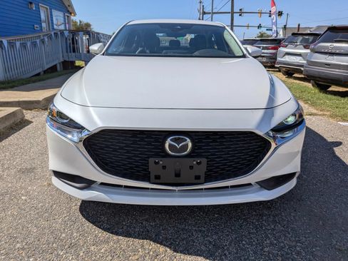 Used 2023 MAZDA MAZDA3 s FWD image 8