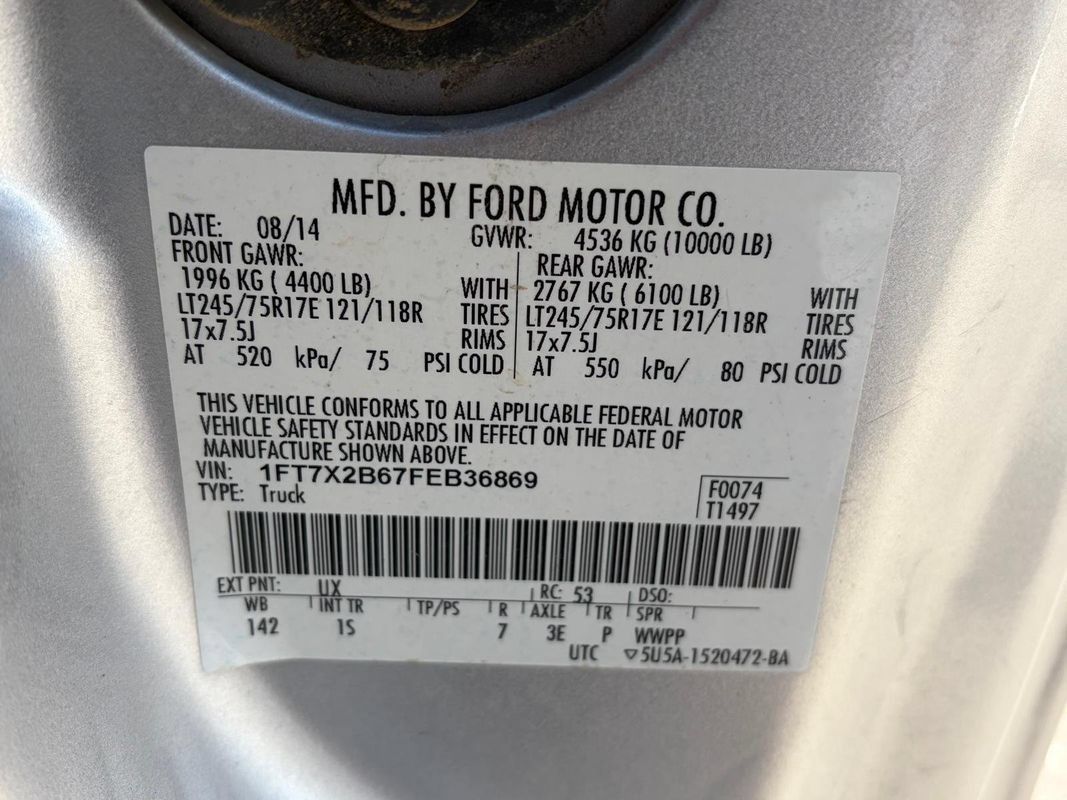 Used 2015 Ford F250 XL w/ Power Equipment Group AWD/4WD image 23