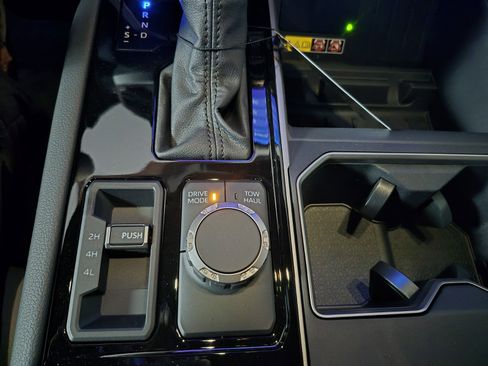 New 2026 Toyota Tundra Limited image 38