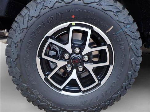 New 2026 Jeep Wrangler Unlimited Rubicon image 7