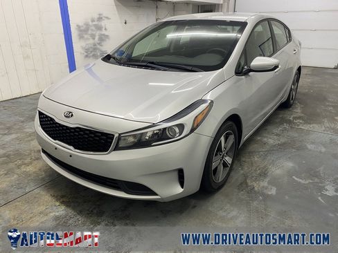 Used 2018 Kia Forte LX w/ LX Popular Package image 7