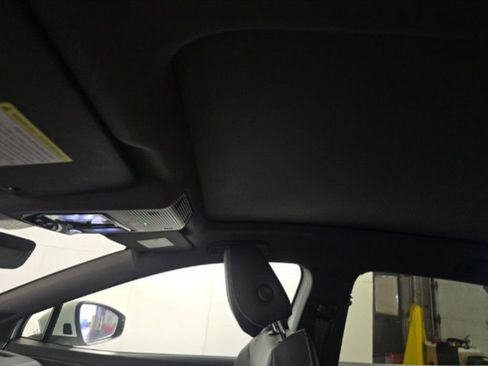 Used 2023 Volkswagen ID.4 Pro S Plus image 7