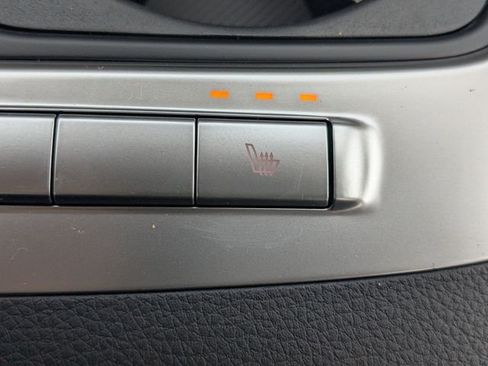 New 2026 Kia Carnival FWD image 22