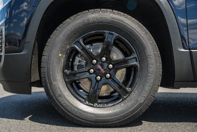 Used 2022 GMC Acadia AT4 AWD/4WD image 20