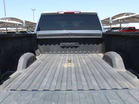 Used 2024 GMC Sierra 2500 SLE w/ SLE Value Package; AWD/4WD image 6