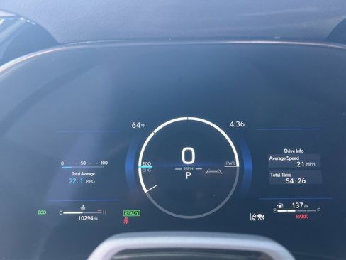 Used 2025 Lexus TX 500h AWD w/ Technology Package image 12