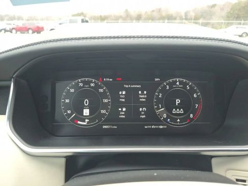 Used 2021 Land Rover Range Rover Westminster Edition image 6