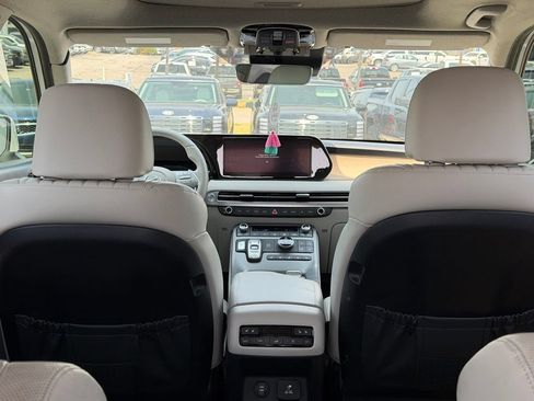 Certified 2023 Hyundai Palisade Limited AWD/4WD image 10