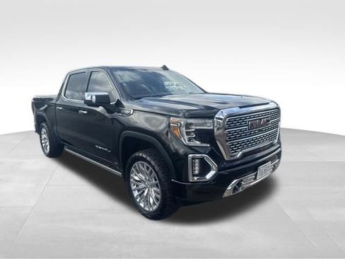 Used 2019 GMC Sierra 1500 Denali w/ Denali Ultimate Package AWD/4WD image 9