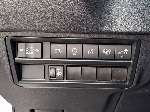 Used 2024 Toyota Tundra SR5 w/ SR5 Convenience Package AWD/4WD image 24