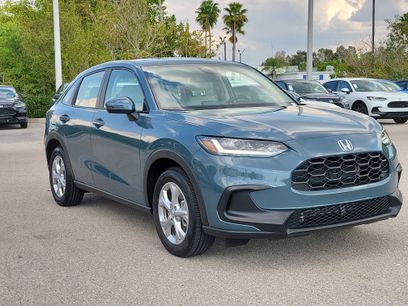 Used 2025 Honda HR-V LX