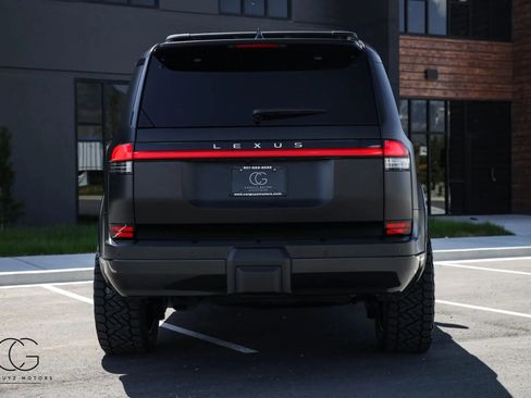 Used 2025 Lexus GX 550 image 20