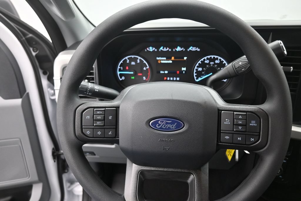 New 2027 Ford F250 XL w/ Tremor Off-Road Package AWD/4WD image 3