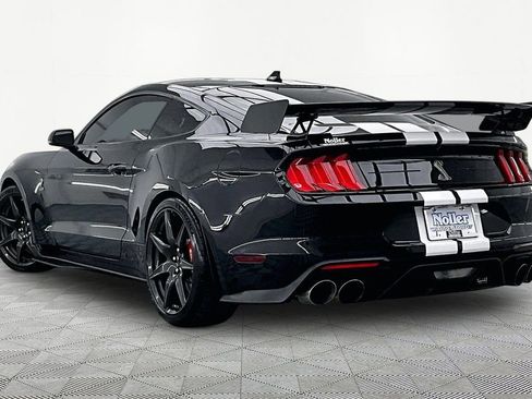 Used 2022 Ford Mustang Shelby GT500 w/ Carbon Fiber Track Pack RWD image 13