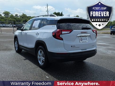 Used 2023 GMC Terrain SLE w/ Driver Convenience Package AWD/4WD image 5
