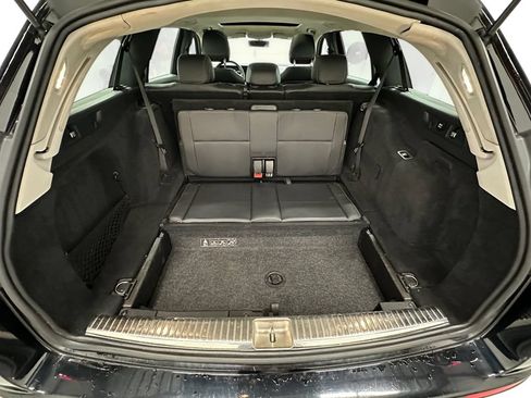 Used 2017 Mercedes-Benz E 400 4MATIC Wagon image 13