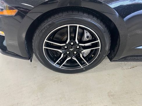 Certified 2022 Ford Mustang GT Premium RWD image 6