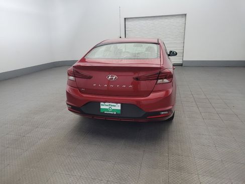 Used 2019 Hyundai Elantra SE image 7