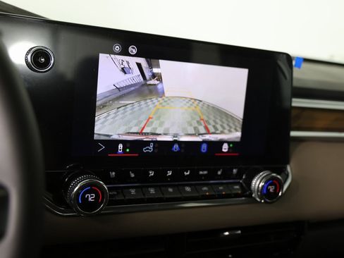 Used 2025 GMC Canyon Denali image 20