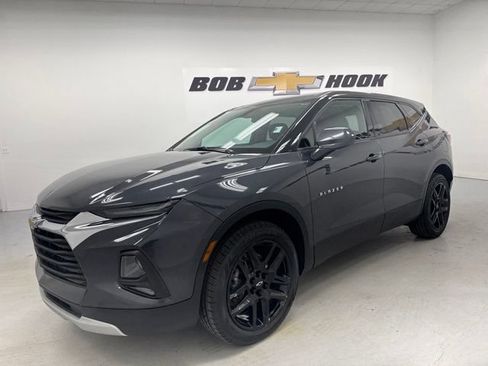 Used 2021 Chevrolet Blazer LT FWD image 1