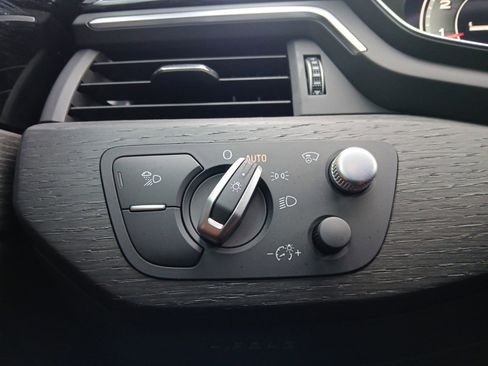 Used 2023 Audi A4 2.0T Prestige image 19