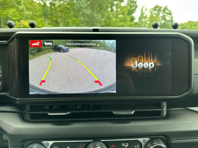 Used 2024 Jeep Wrangler High Altitude AWD/4WD image 35