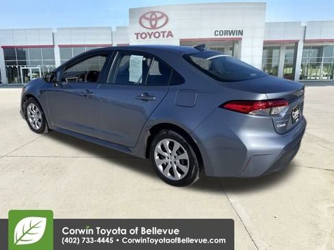 Used 2024 Toyota Corolla LE image 3